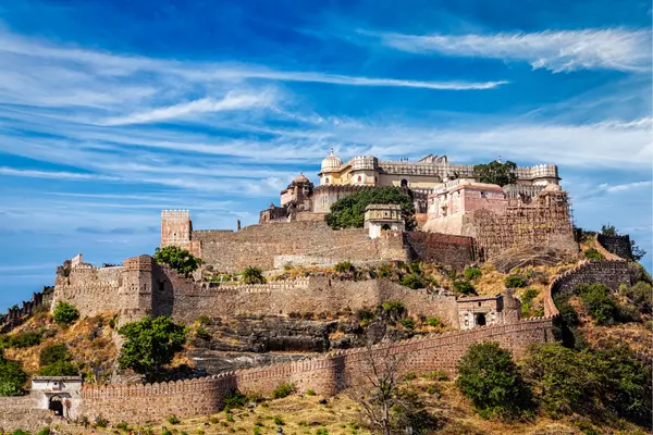 Kumbhalgarh Ranakpur Taxi Service