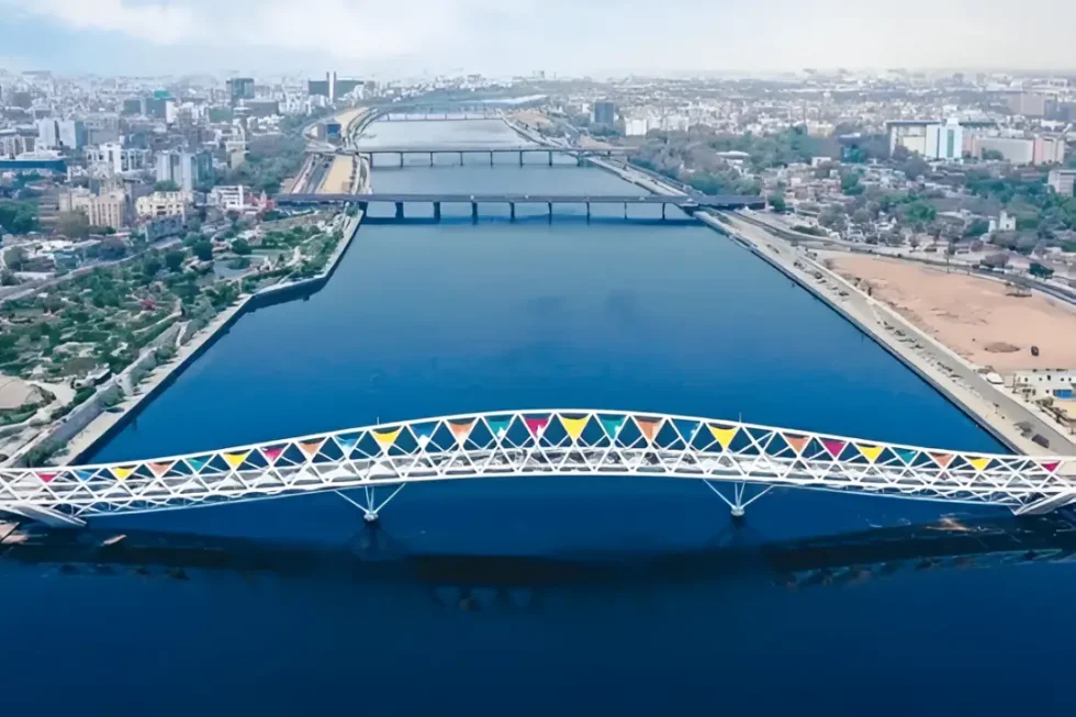 Udaipur to Ahmedabad One Way Cab